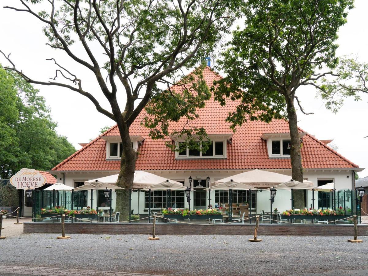 Auberge De Moerse Hoeve Bagian luar foto