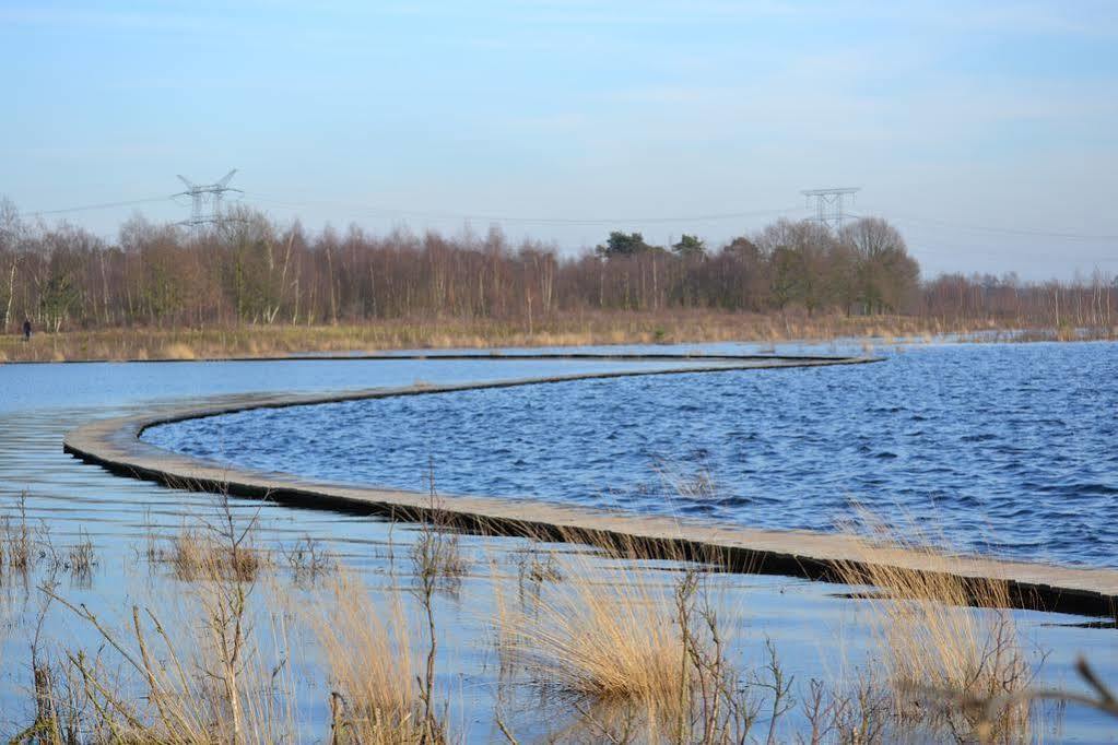 Auberge De Moerse Hoeve Bagian luar foto