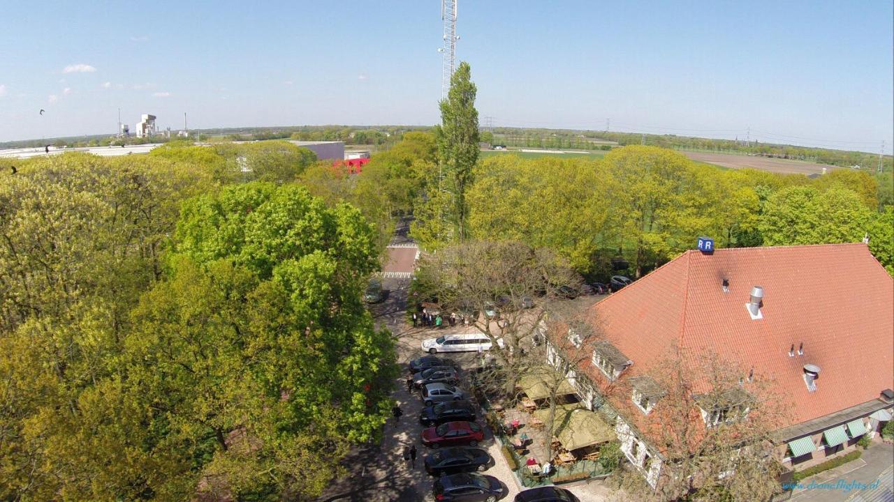 Auberge De Moerse Hoeve Bagian luar foto